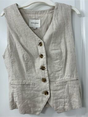 Banana Republic Linen V-Neck Button Vest in Natural Beige